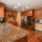 Valley Gem, spacious 5 bedroom 3 bath, sleeps 11