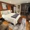 Large, Comfortable & Conveniently located Home Large, Comfortable & Conveniently located Home