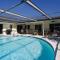Sunset Oasis Gulf Access Pool Home in Cape Coral - كيب كورال