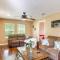 Pet-Friendly Victoria Home - Kayak, Fish and Golf!