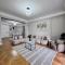 Luxury 5-Star Nile View Apartment - Prime Cairo Location - 开罗
