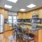 Waterfront Bay City Home with Dock and Boat Launch! - 贝城