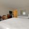Best Western Plus Carriage Inn