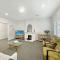 Luxurious Art Deco Abode Opposite Albert Park Lake