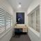 Luxurious Art Deco Abode Opposite Albert Park Lake