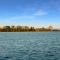 Luxurious Art Deco Abode Opposite Albert Park Lake