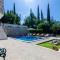 Villa Oasis Cypress - Three Bedroom Villa with Terrace and Swimming Pool - Čilipi