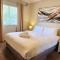 Inner city apartment - Moments to the city centre