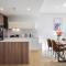 Waterloo 1Br town close to Train Shopping