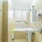 FLH - Green Apartment