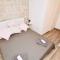 Dalmatian White Shell Apartment- Two Bedroom Apartment - 卡什泰拉