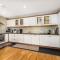 Apartment 453 - Clifden