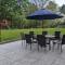 Spacious 4 bedroom home with large yard - Wayland