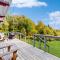 Treetop Chalet