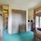 Treetop Chalet