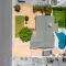 Prime Location Private Pool Hot Tub BBQ Area Office!
