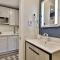 Killington Center #541 Renovated Studio with Kitchenette on Bus Route and Summer Pool! - Killington