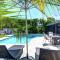 Mermaids Cove Heated Pool Jacuzzi Firepit Beach Access - Lantana