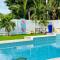 Mermaids Cove Heated Pool Jacuzzi Firepit Beach Access - Lantana