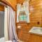 The Cozy Cabin on Lake Gaston - Bracey
