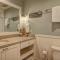 Watercolor Bungalow TC 2101
