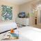 PARADISE GARDEN HALE Upscale 3BR KaMilo Home with Large Yard and Views