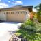 PARADISE GARDEN HALE Upscale 3BR KaMilo Home with Large Yard and Views