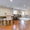 Furnished Deck and Grill Reno Getaway!