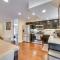 Furnished Deck and Grill Reno Getaway!