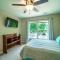 Cozy lake front home with beach - Mayhew