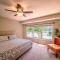 Cozy lake front home with beach - Mayhew