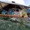 El Toucan Loco Floating Lodges - Тьерра-Оскура