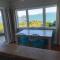 Beach Home with 3 double bedrooms and amazing sea views - Point Howard