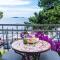 Apartment Villa Palma- Studio Apartment with Balcony and Sea View Studio apartman 1 - Mlini