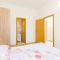 Apartments & Rooms Bari i - Studio Apartment with Balcony and Garden View First Floor -APT 9 - Mlini