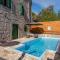 Villa Lazini Dvori - Two Bedroom Stone House Villa with Private Pool