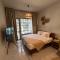 The Chic Retreat, Stylish Studio Close to Yas & Airport - 阿布扎比