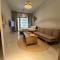 The Chic Retreat, Stylish Studio Close to Yas & Airport - 阿布扎比