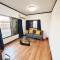 Rent a leaping floor villa 2 mins to station