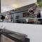 Stylish 3 bedroom House In Grt Gregorie Basildon & Essex - Free Wifi, Parking, Dedicated Office & Private Garden
