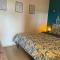 Clochette next to Disneyland Paris 5 PAX - 蒙泰夫兰