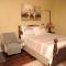 Charming Historic Downtown Apartment