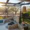 Foxy Crocodile Bush Lodge & Kruger Safari's - No Loadshedding - Marloth Park