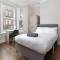 7 Bedroom House - Sleeps 14 - Close to City Centre - Free Parking, Smart TVs in every Bedroom, Fast WiFi and Self Check-In by Yoko Property - 利物浦