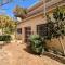 Beachside 2BD Home in the heart of Sea Point! - Kapské Město