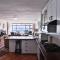 Blakes Terrace 903