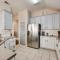 Heart of Grand Prairie 4BD with Pool & Game Room - أرلينغتون