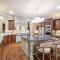 Lakefront Mansion with Pool and Cinema - Rowlett