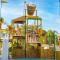 Hot Beach Resort