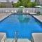 Beautifully Renovated 2 Room, 2 Bath Suite in Killington - Shuttle and Summer Pool! 542 - 基灵顿
